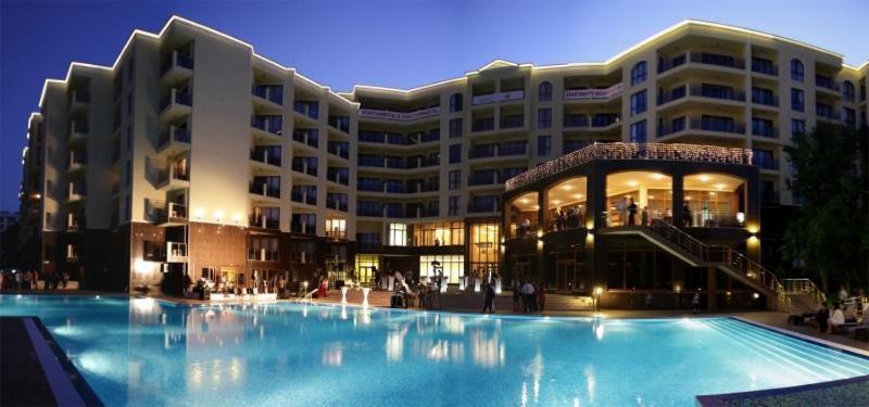 Golden Sands Rentals Apartments Exterior photo